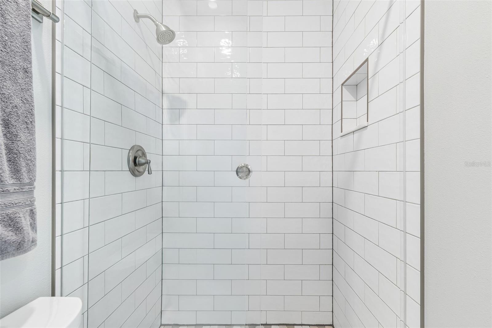 1743 EAGLES NEST DR — photo 43