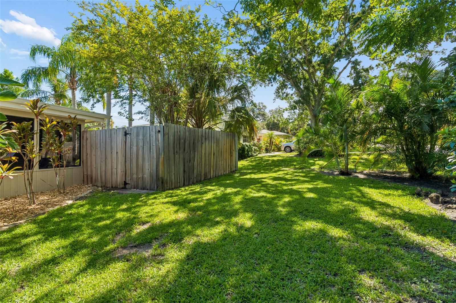 1743 EAGLES NEST DR — photo 63