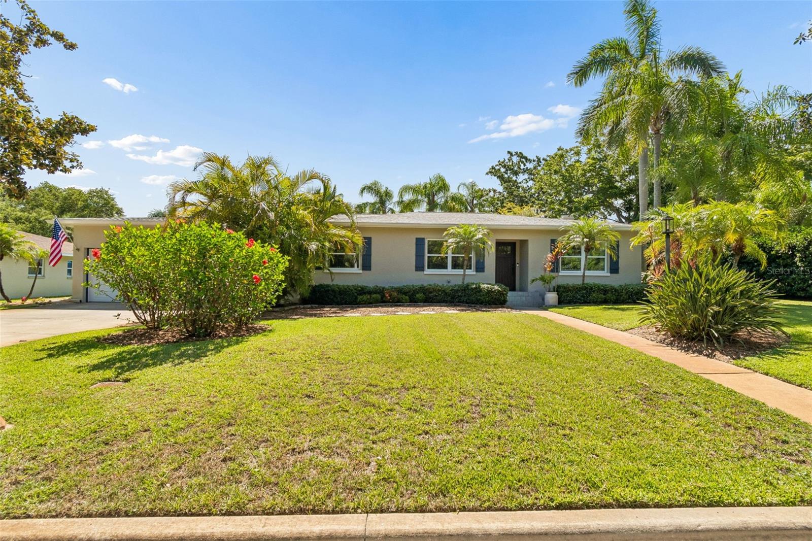 1743 EAGLES NEST DR — photo 3