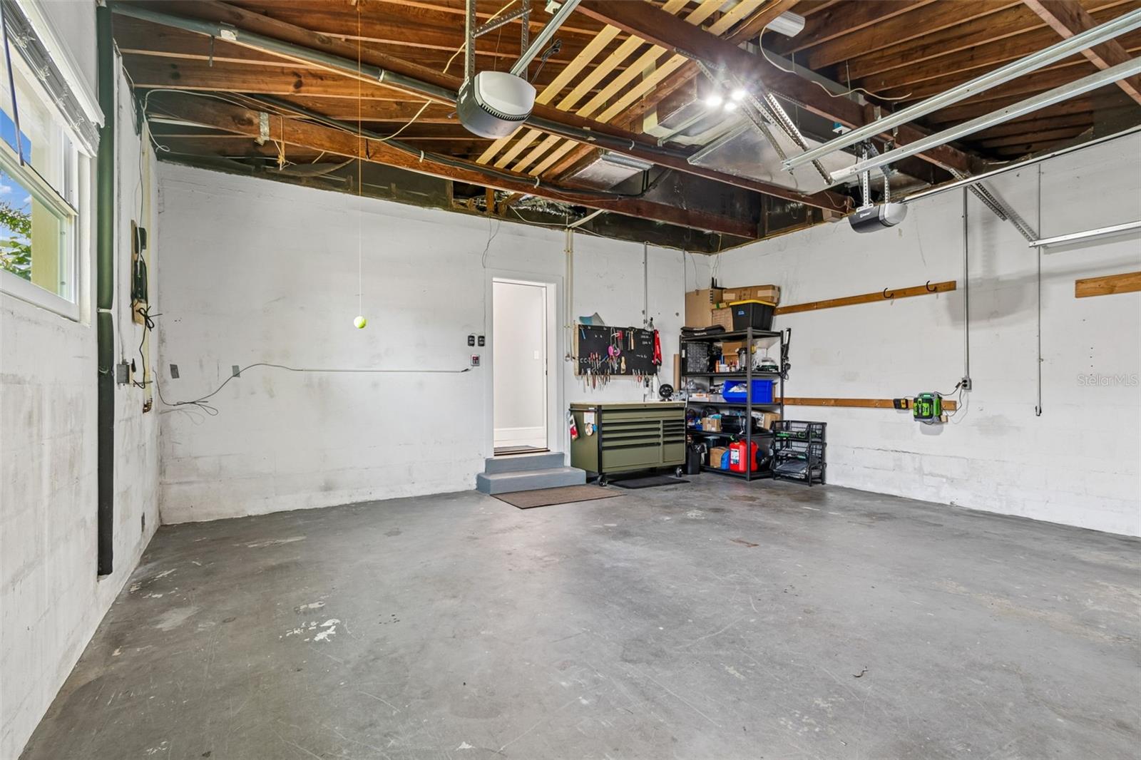 1743 EAGLES NEST DR — photo 65