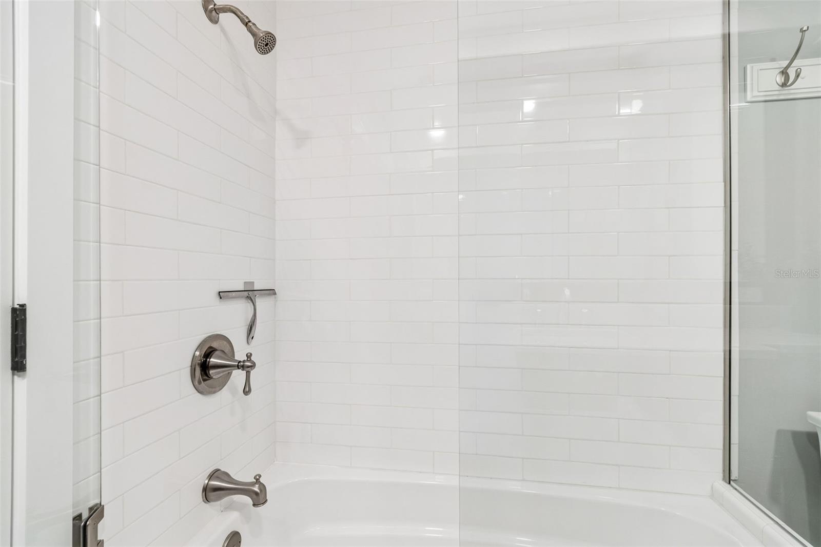 1743 EAGLES NEST DR — photo 39