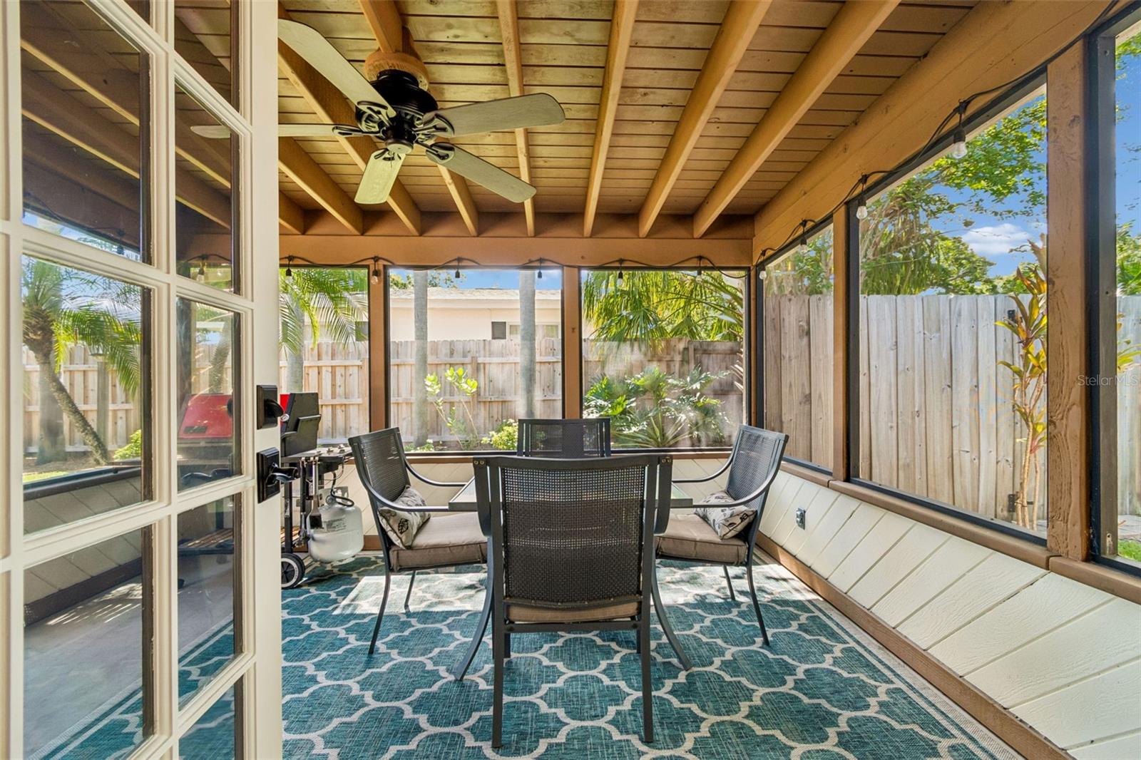 1743 EAGLES NEST DR — photo 47