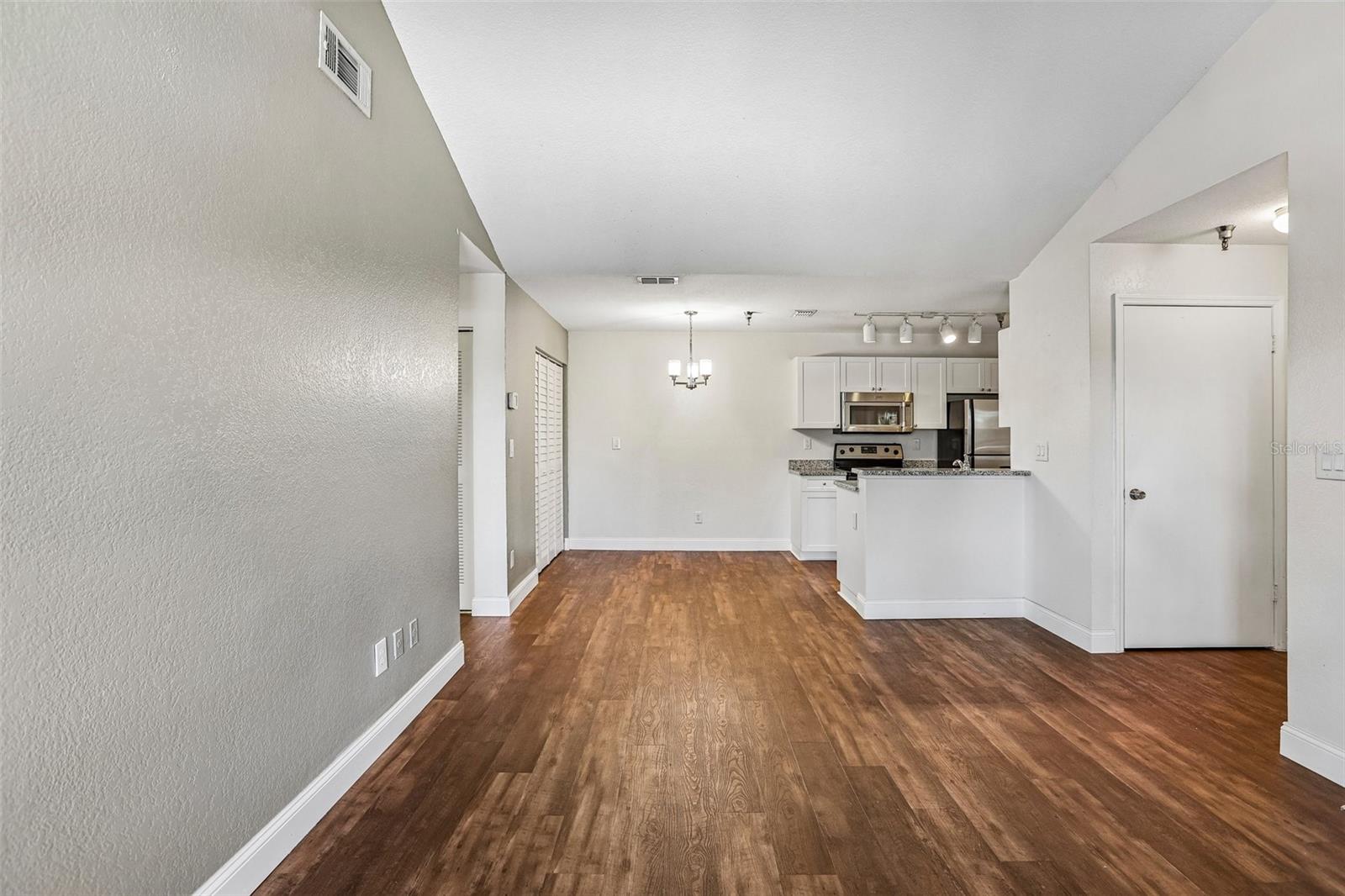 10263 GANDY BLVD N #406 — photo 4