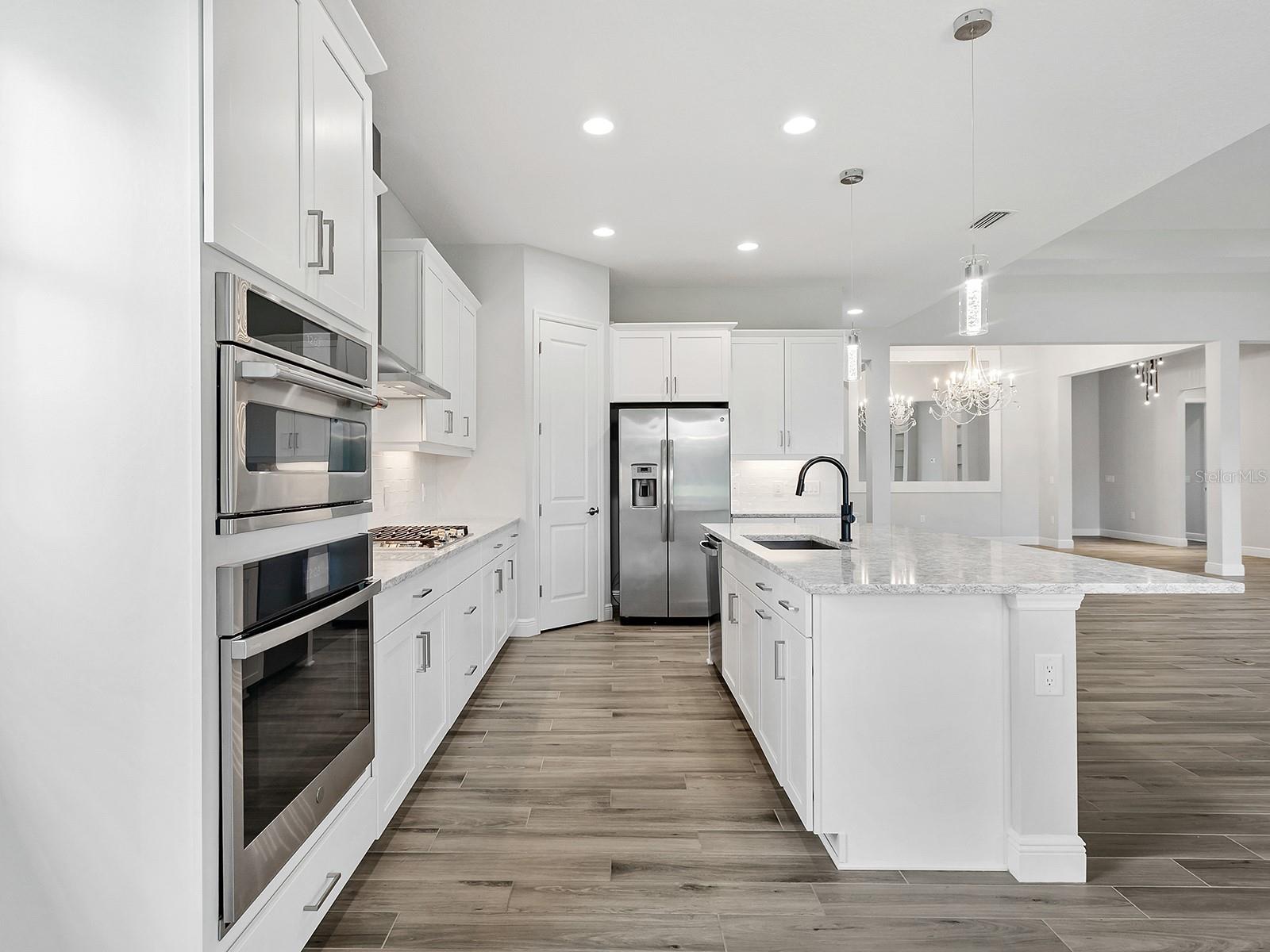 8282 GRANDE SHORES DR — photo 27