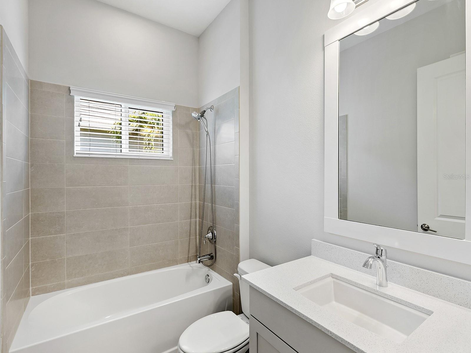 8282 GRANDE SHORES DR — photo 45