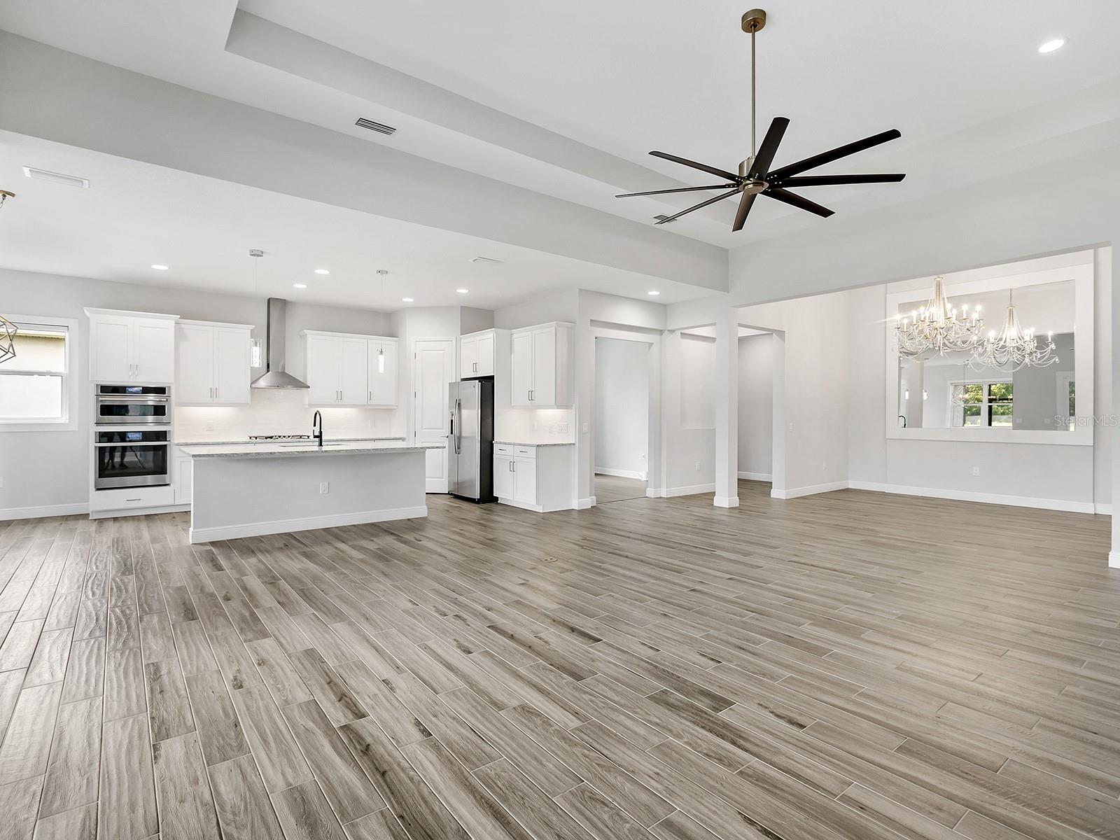 8282 GRANDE SHORES DR — photo 17