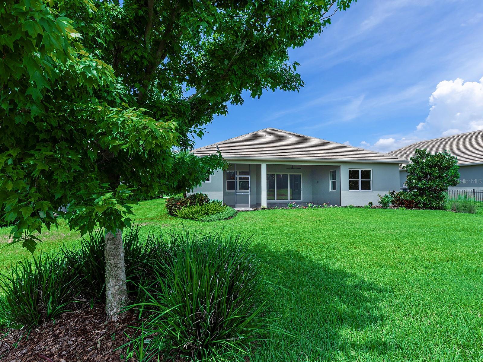 8282 GRANDE SHORES DR — photo 54