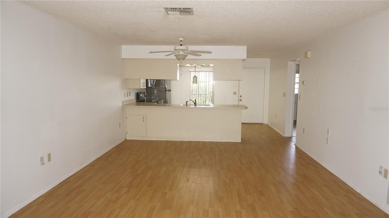 12543 DEARBORN DR — photo 7