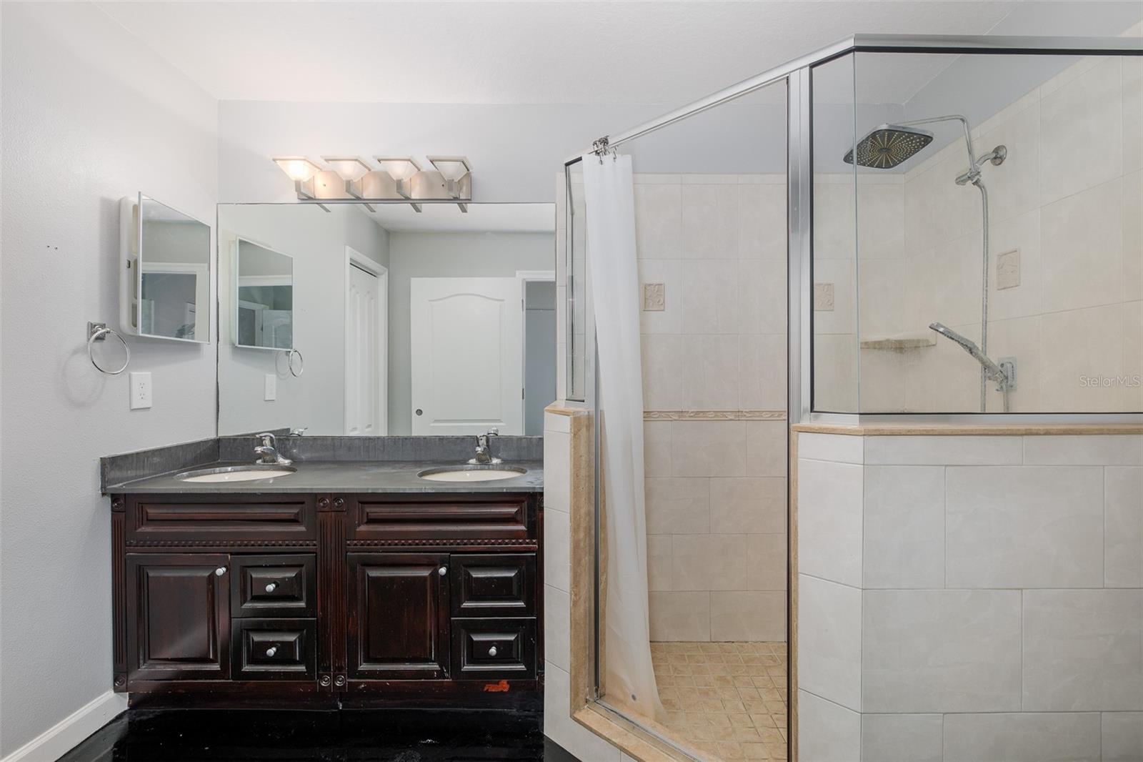 2989 ESTANCIA PL — photo 25