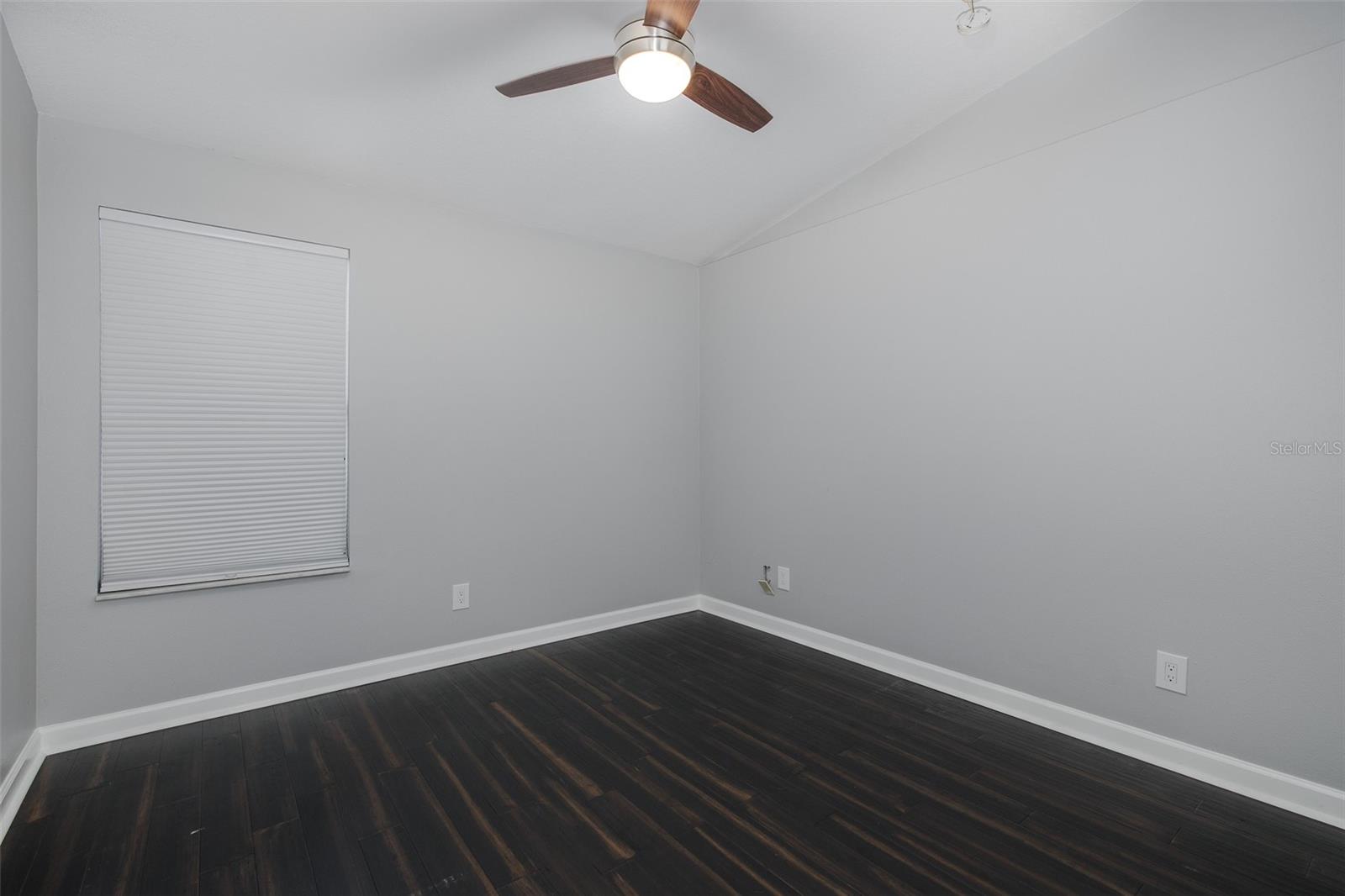 2989 ESTANCIA PL — photo 34