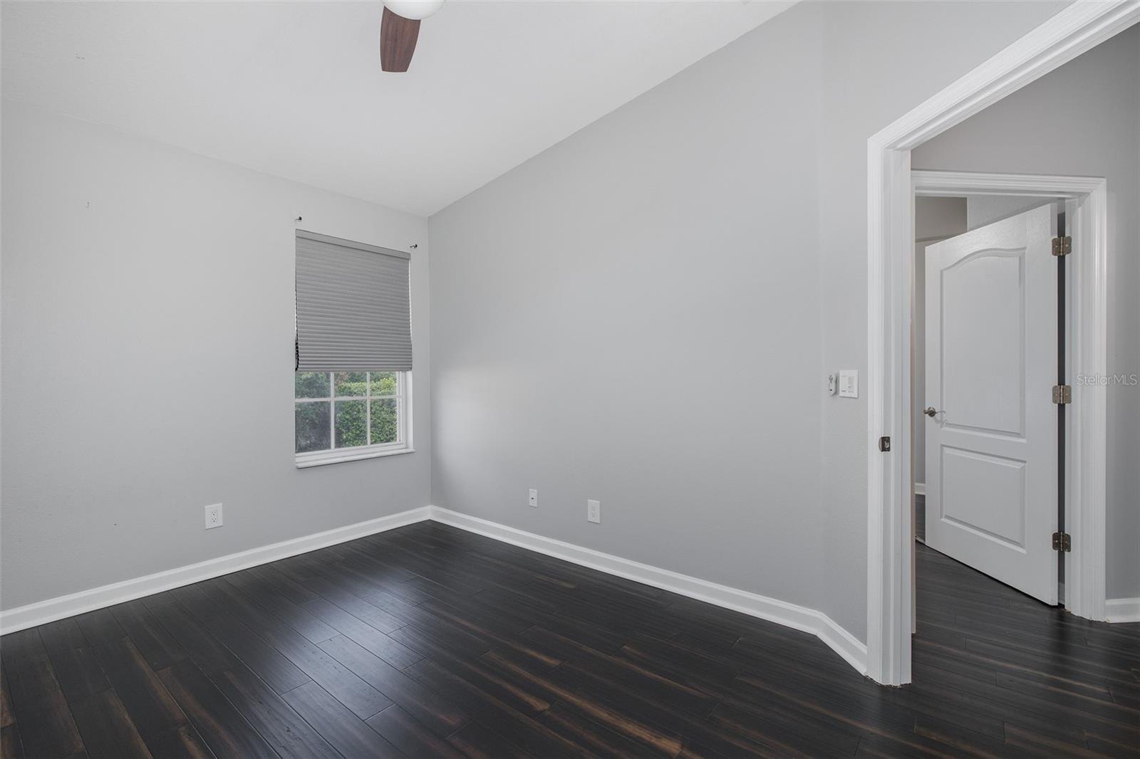 2989 ESTANCIA PL — photo 32