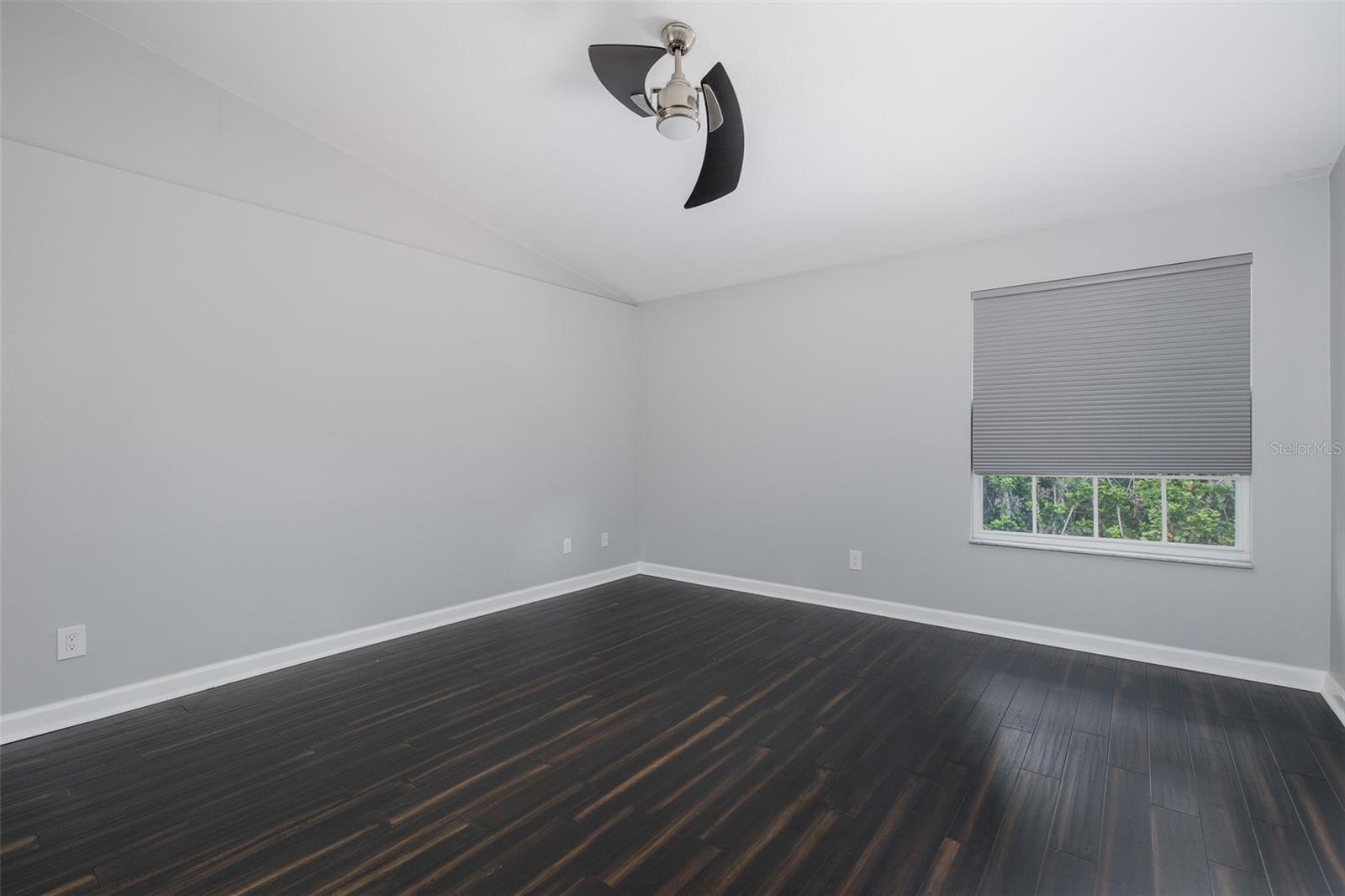 2989 ESTANCIA PL — photo 21