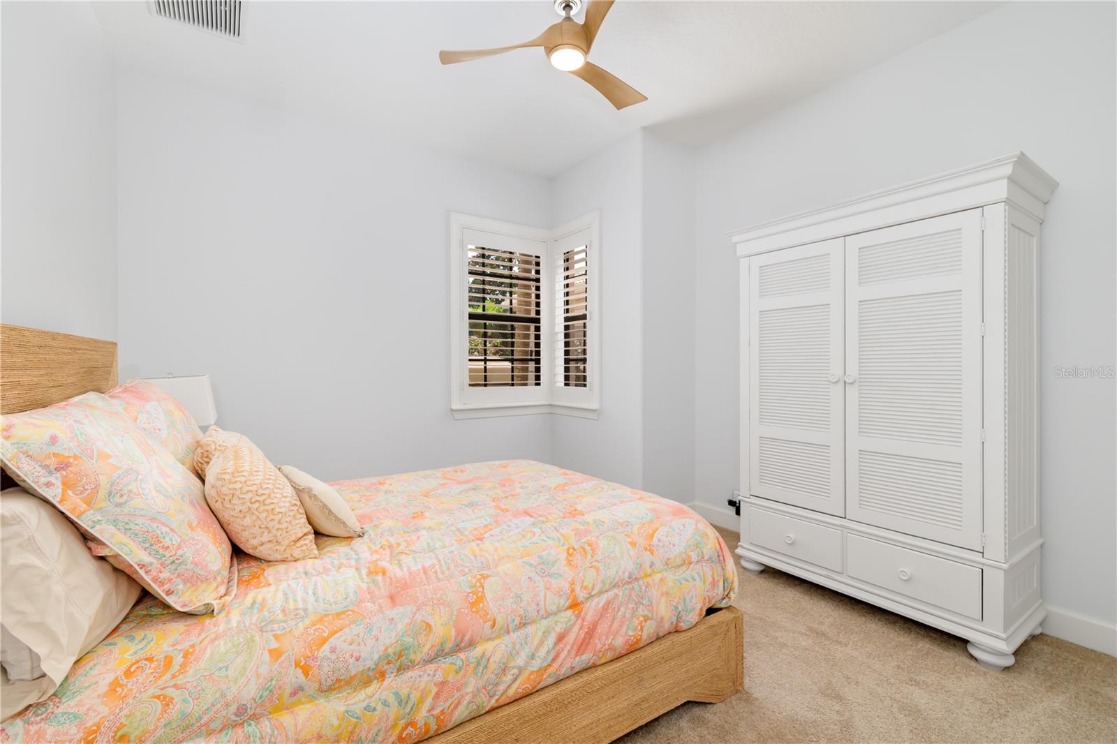 3803 HAWK ISLAND DR — photo 57