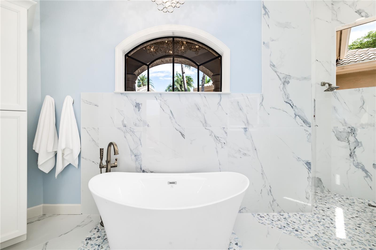 3803 HAWK ISLAND DR — photo 49