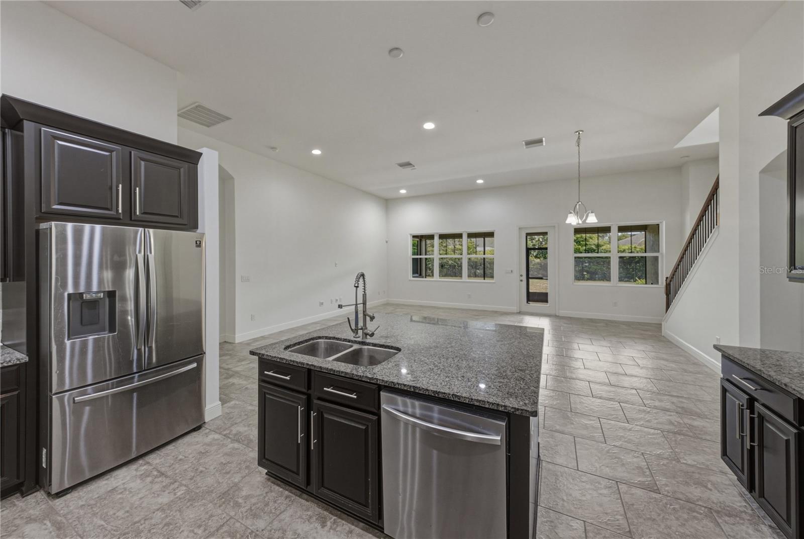 5904 SHELL RIDGE DR — photo 41
