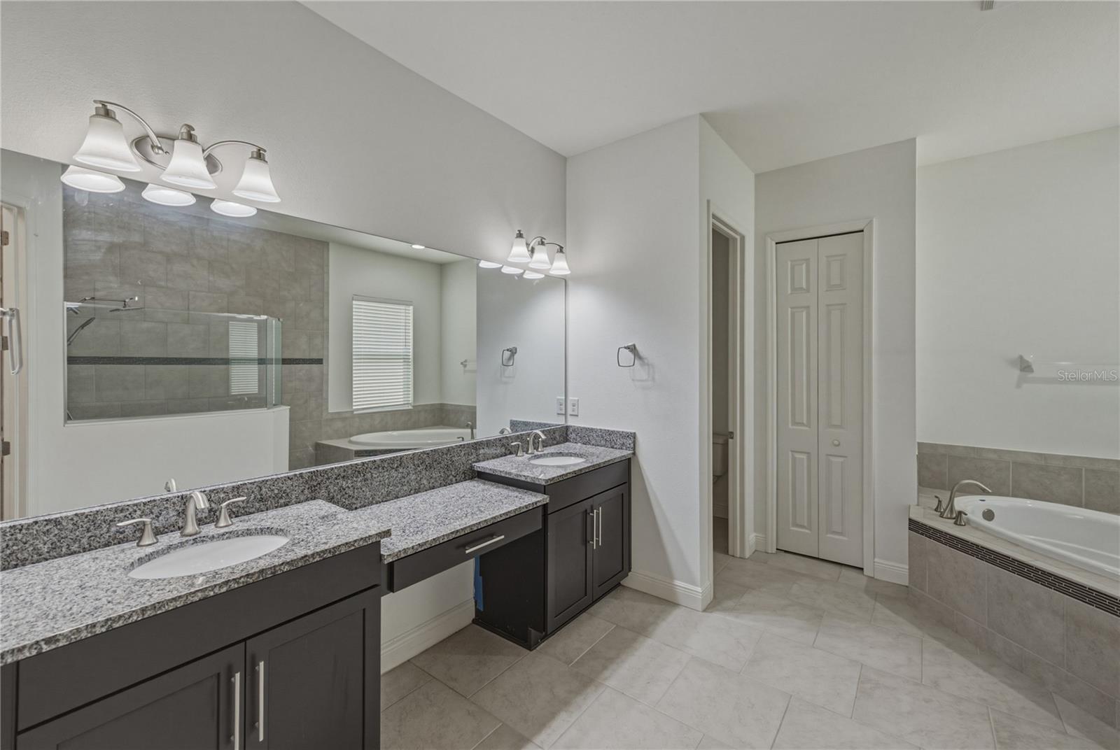 5904 SHELL RIDGE DR — photo 53