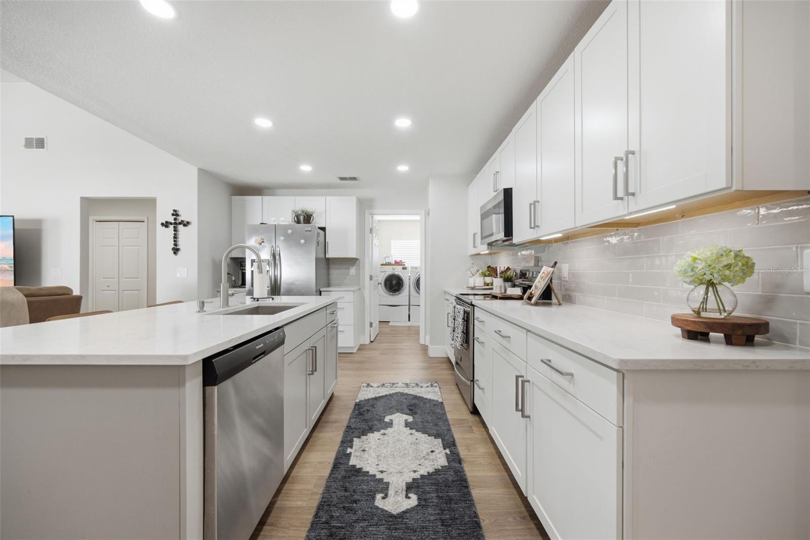 2409 ARBORWOOD DR — photo 11