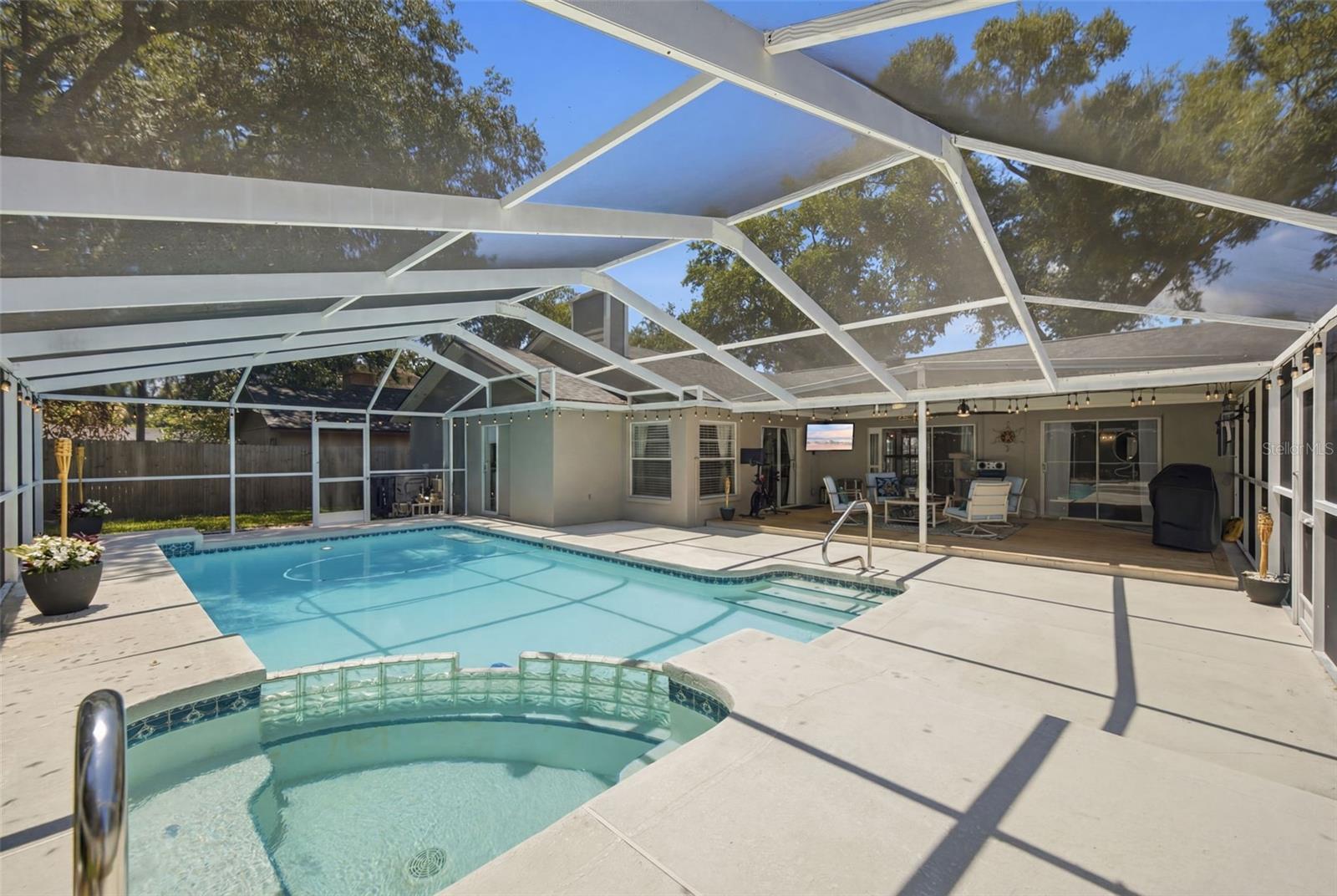 2409 ARBORWOOD DR — photo 35