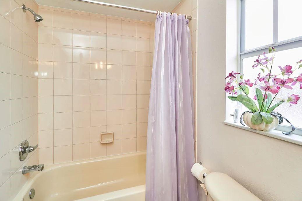 800 E BAKER ST — photo 20