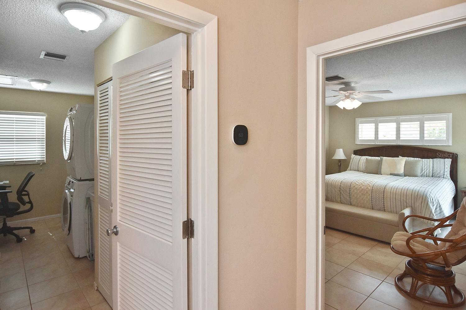 429 DARLING DR — photo 37