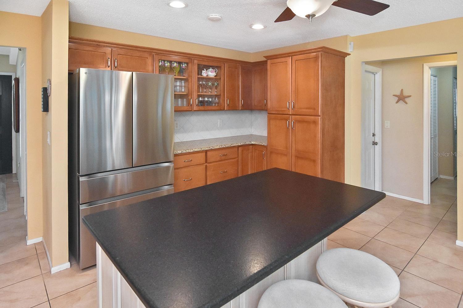 429 DARLING DR — photo 15