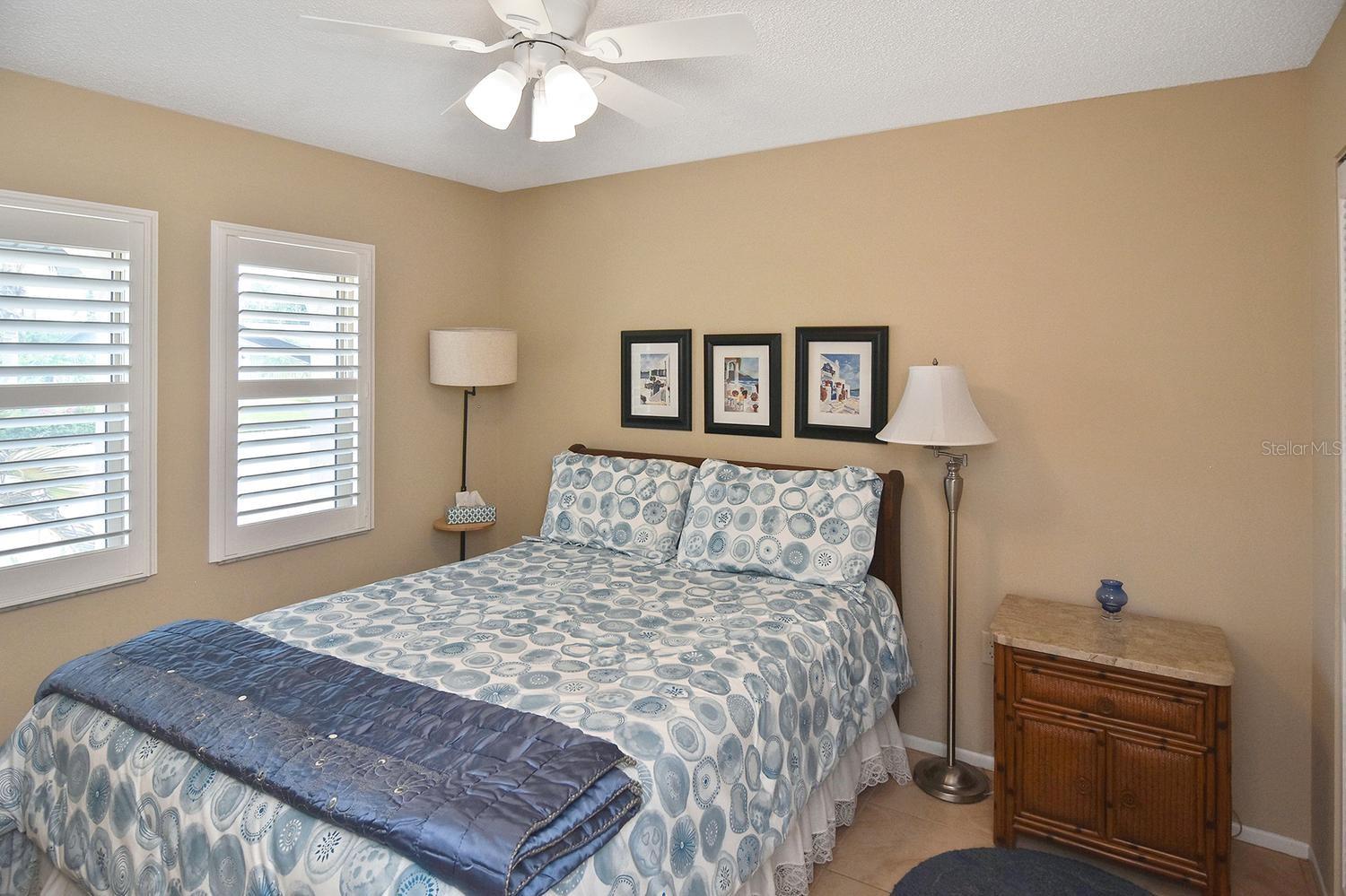 429 DARLING DR — photo 34