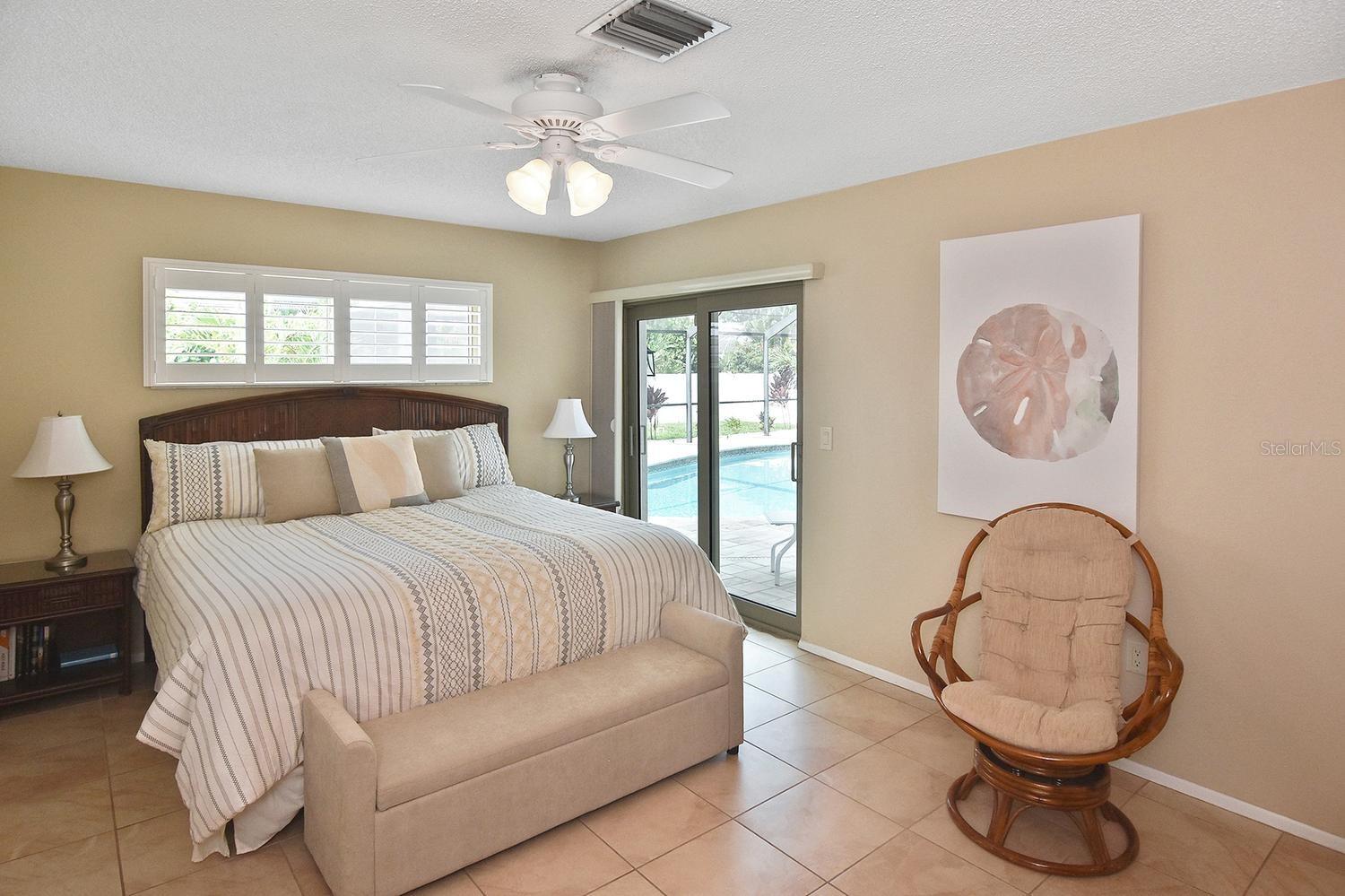 429 DARLING DR — photo 23