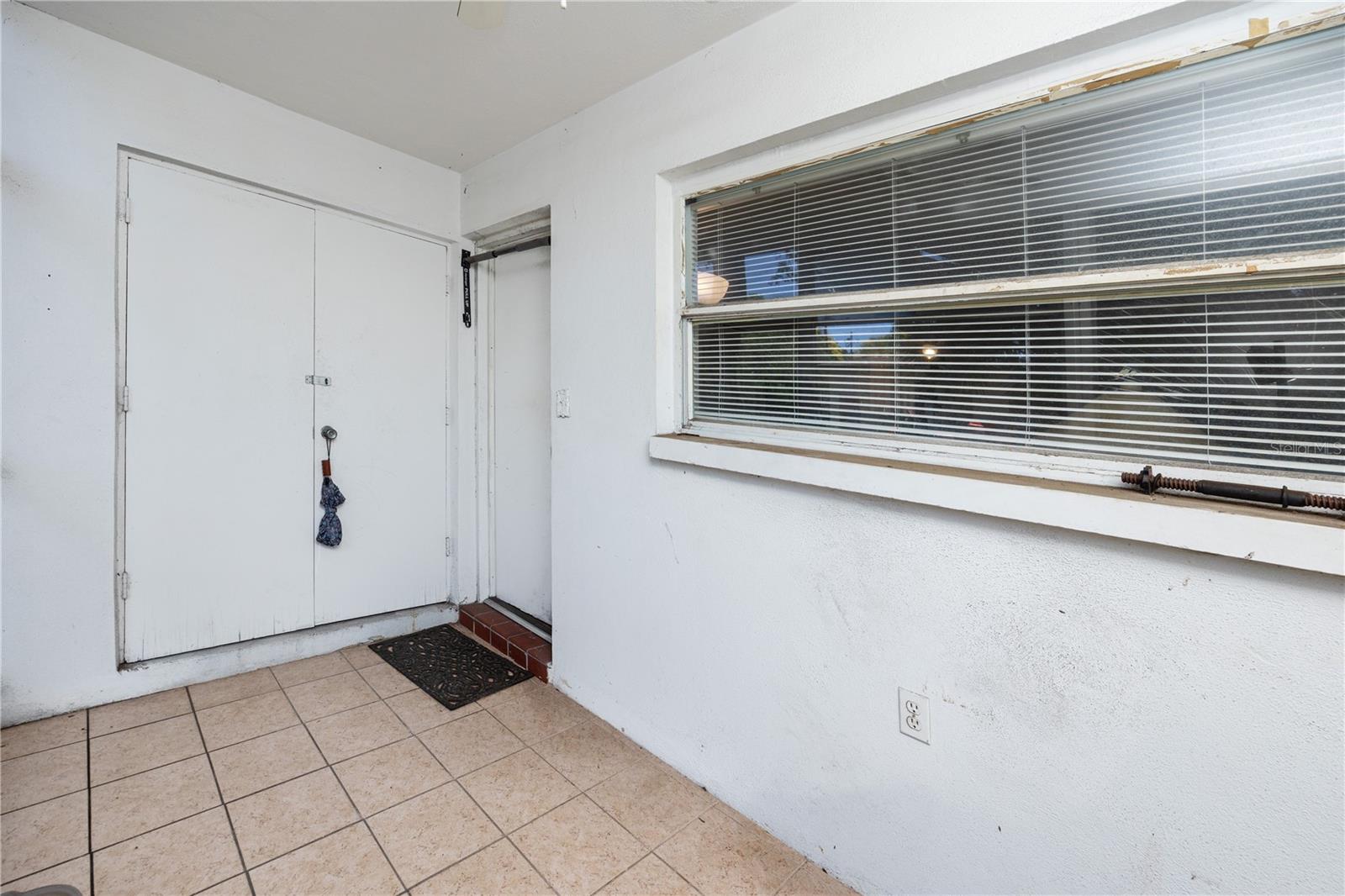 224 WAVERLY WAY #4 — photo 23