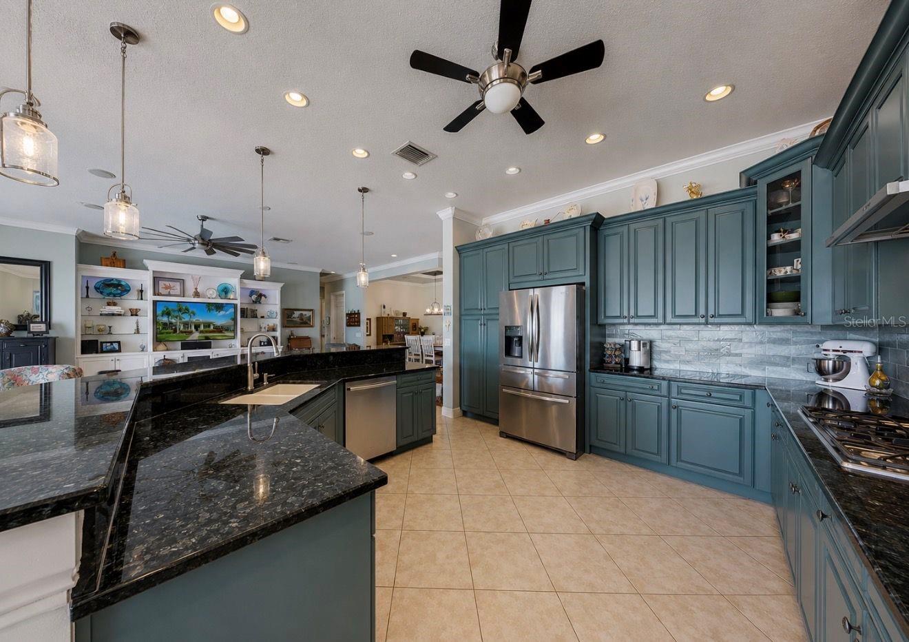 5416 MERRITT ISLAND DR — photo 37