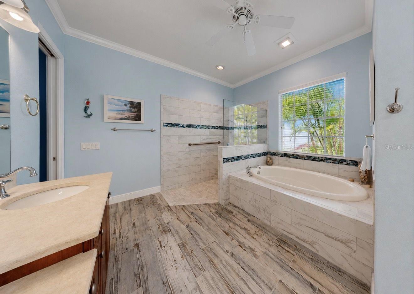 5416 MERRITT ISLAND DR — photo 48