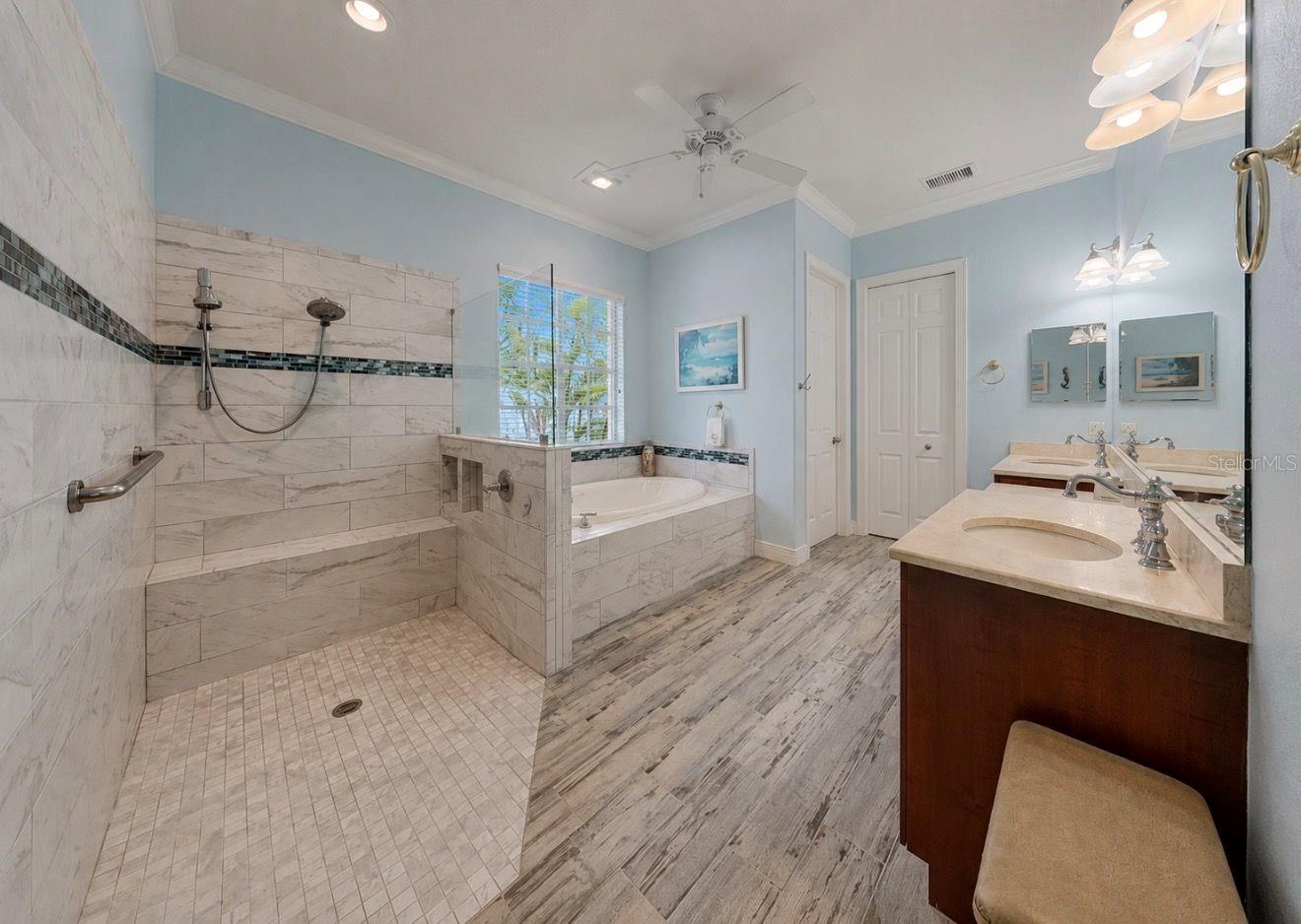 5416 MERRITT ISLAND DR — photo 47