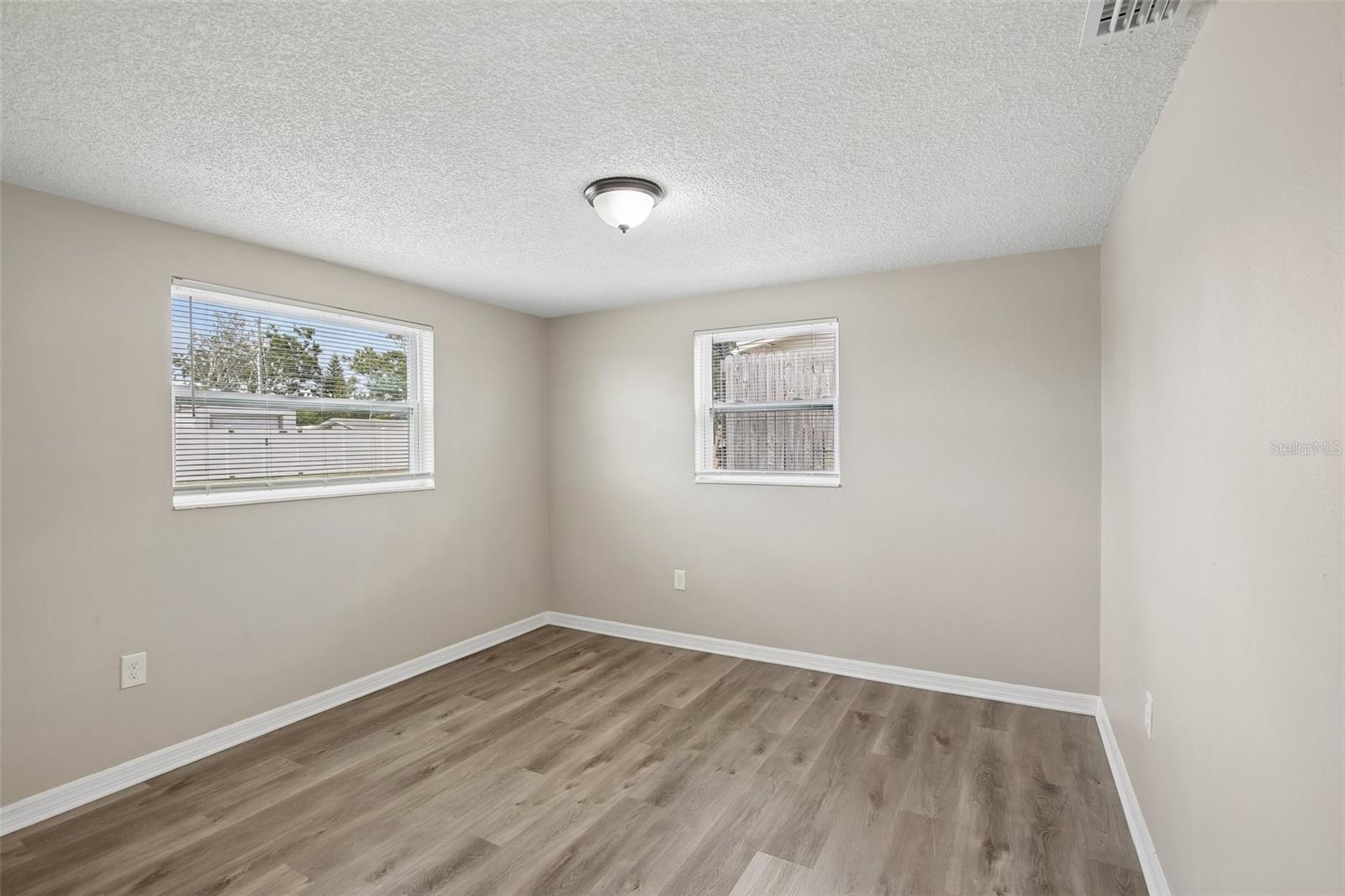 4922 PANORAMA AVE — photo 12