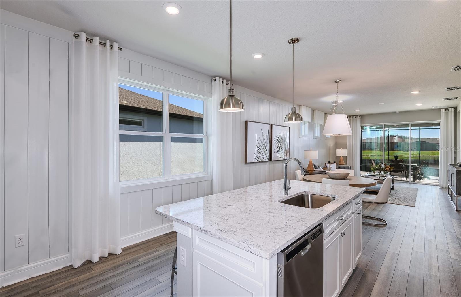 15037 SUNBEAM ST — photo 3