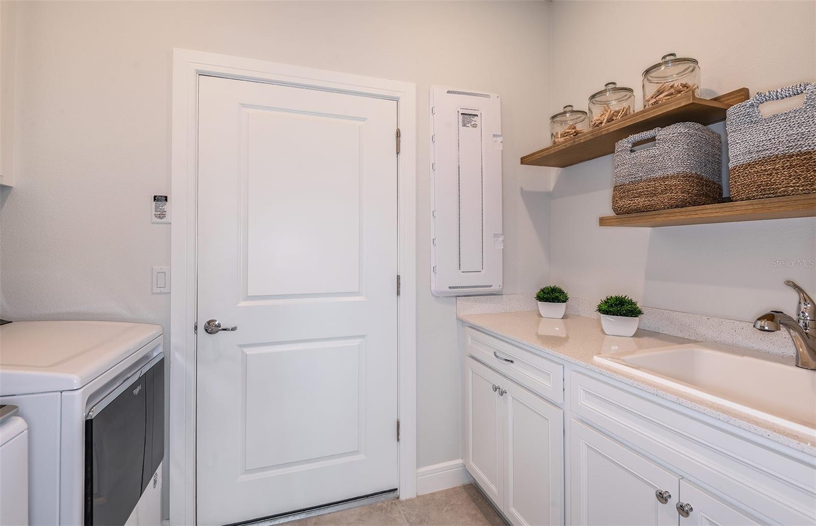 15037 SUNBEAM ST — photo 12