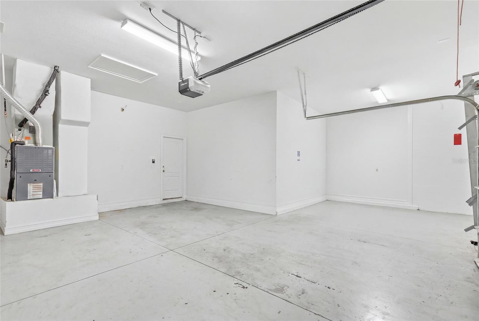 7013 ARTESIAN CT — photo 33