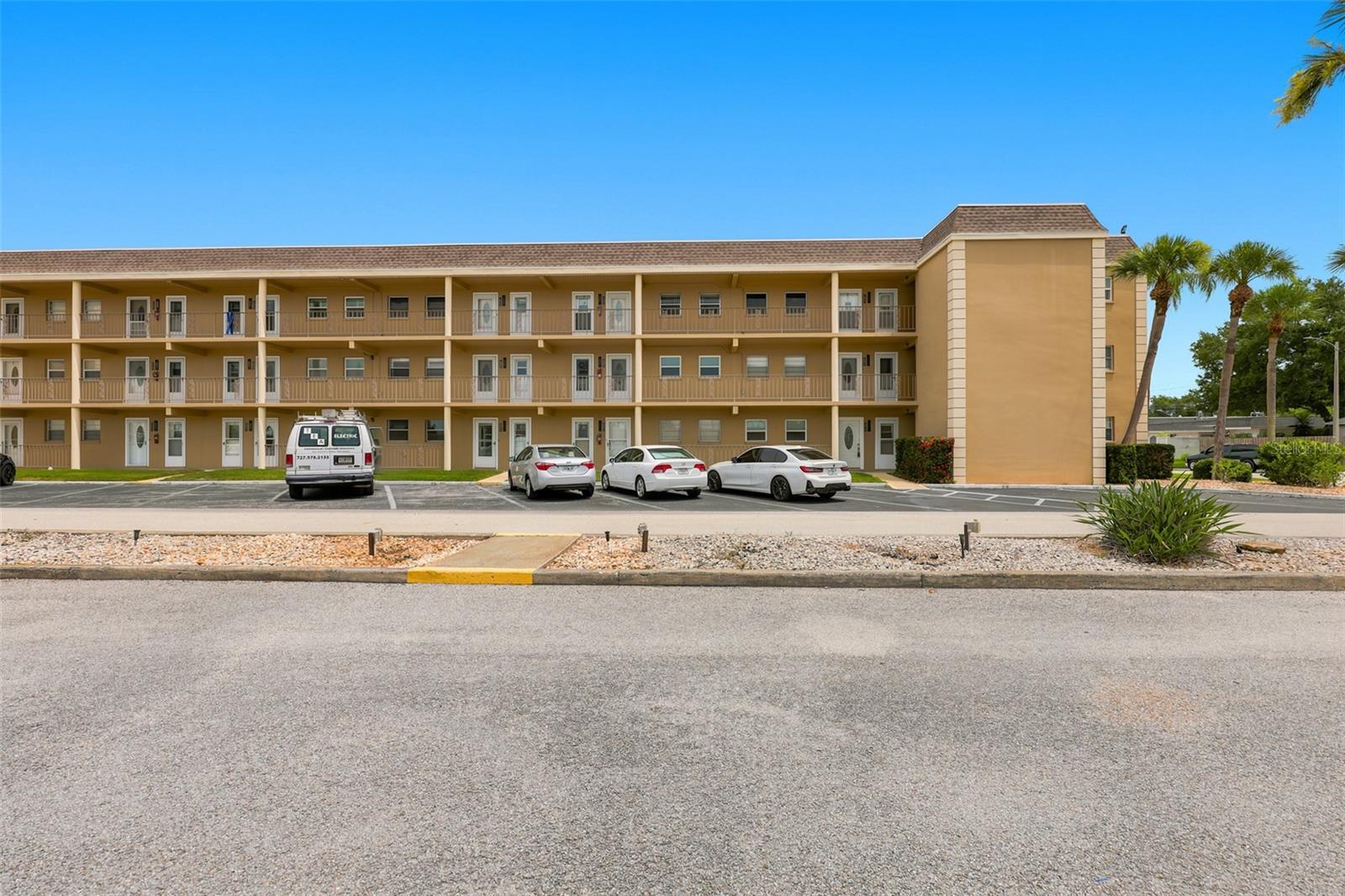 1 BOCA CIEGA POINT BLVD #316 — photo 2