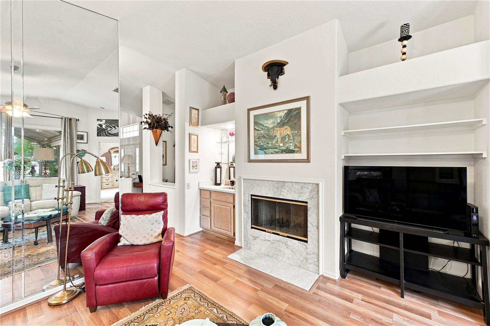 1469 RIVERDALE DR — photo 30