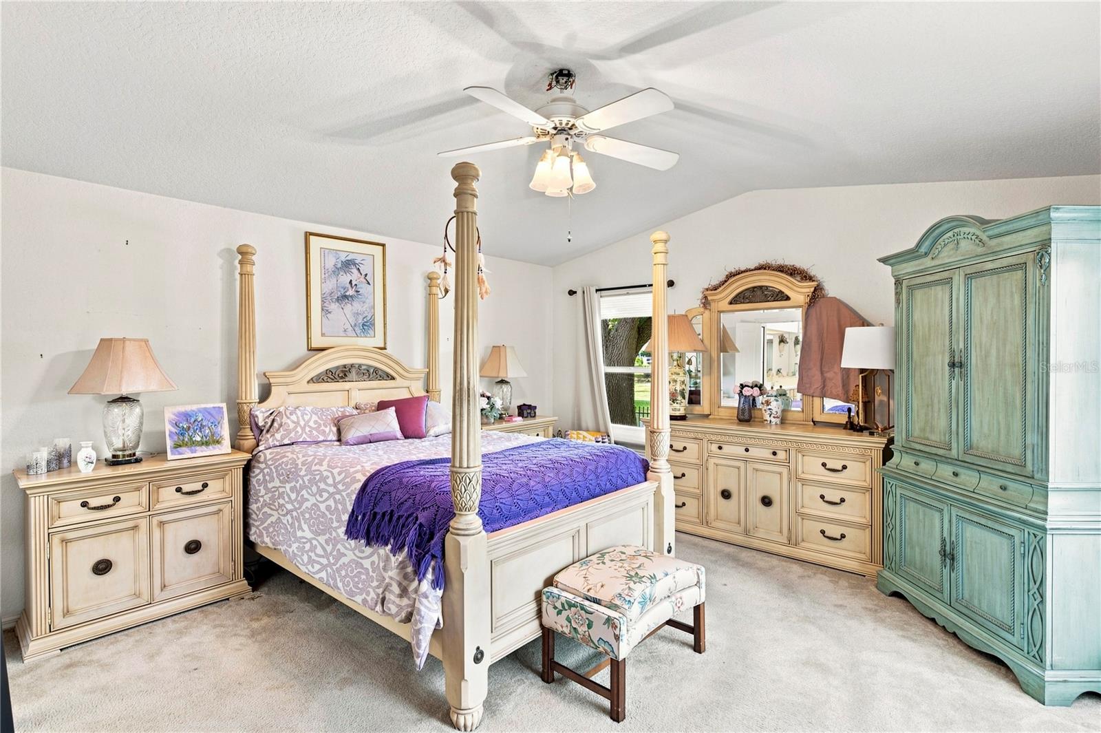 1469 RIVERDALE DR — photo 32