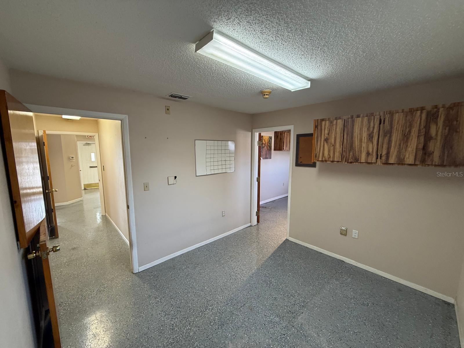 11640 ZIMMERMAN RD — photo 14