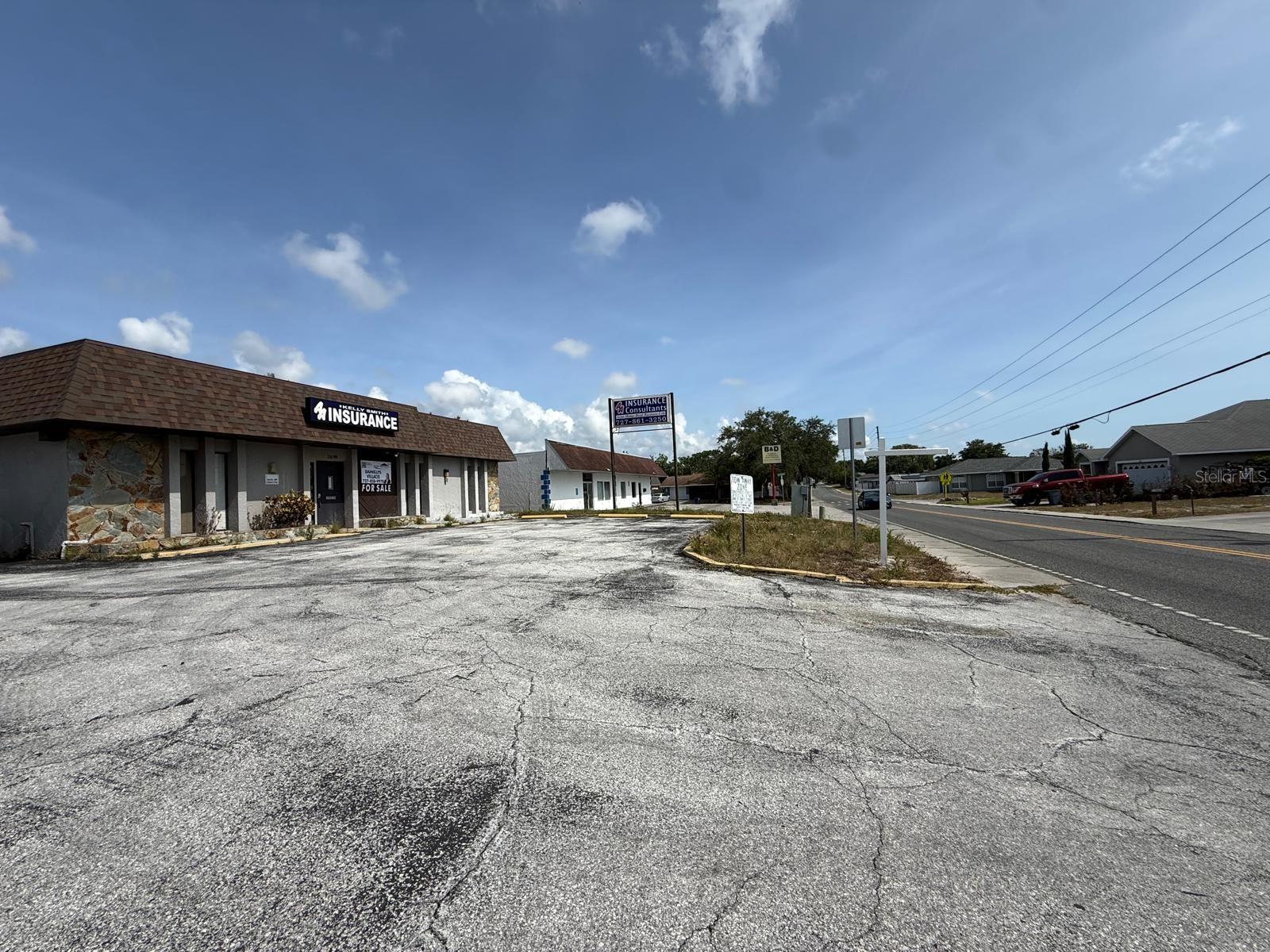 11640 ZIMMERMAN RD — photo 2