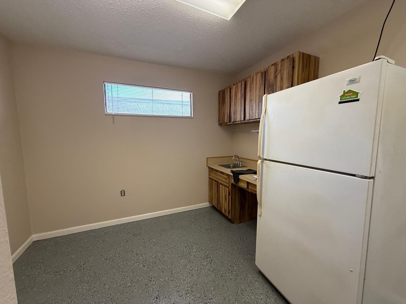 11640 ZIMMERMAN RD — photo 8