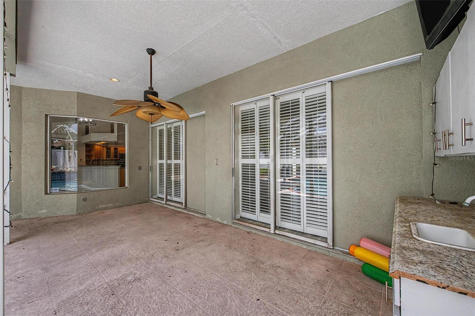 4332 SWIFT CIR — photo 32
