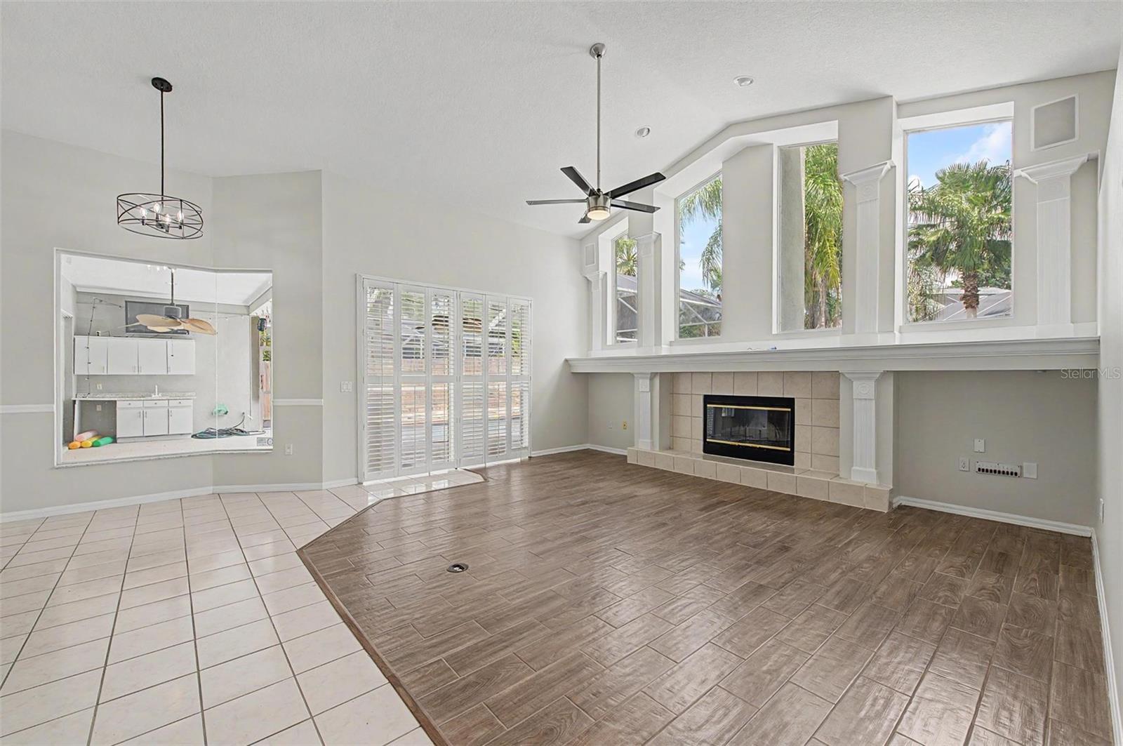4332 SWIFT CIR — photo 11