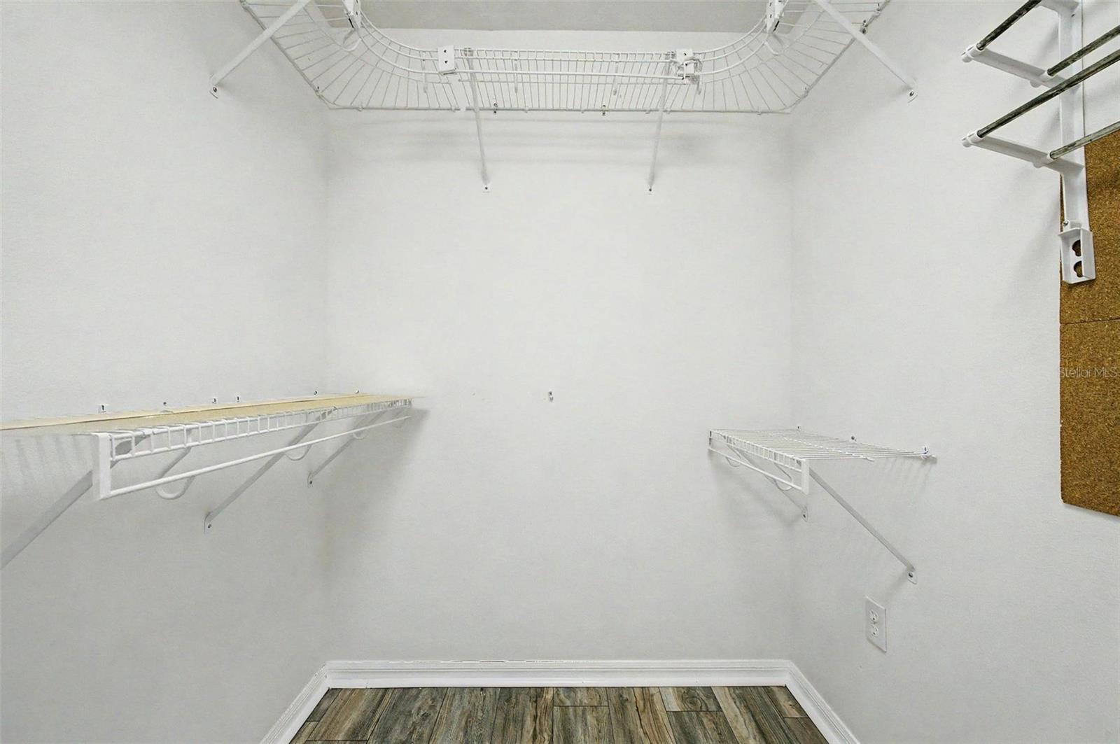 4332 SWIFT CIR — photo 22