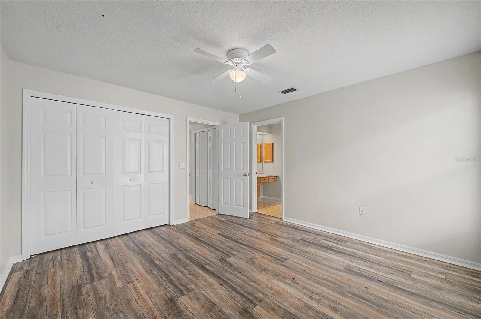 4332 SWIFT CIR — photo 27