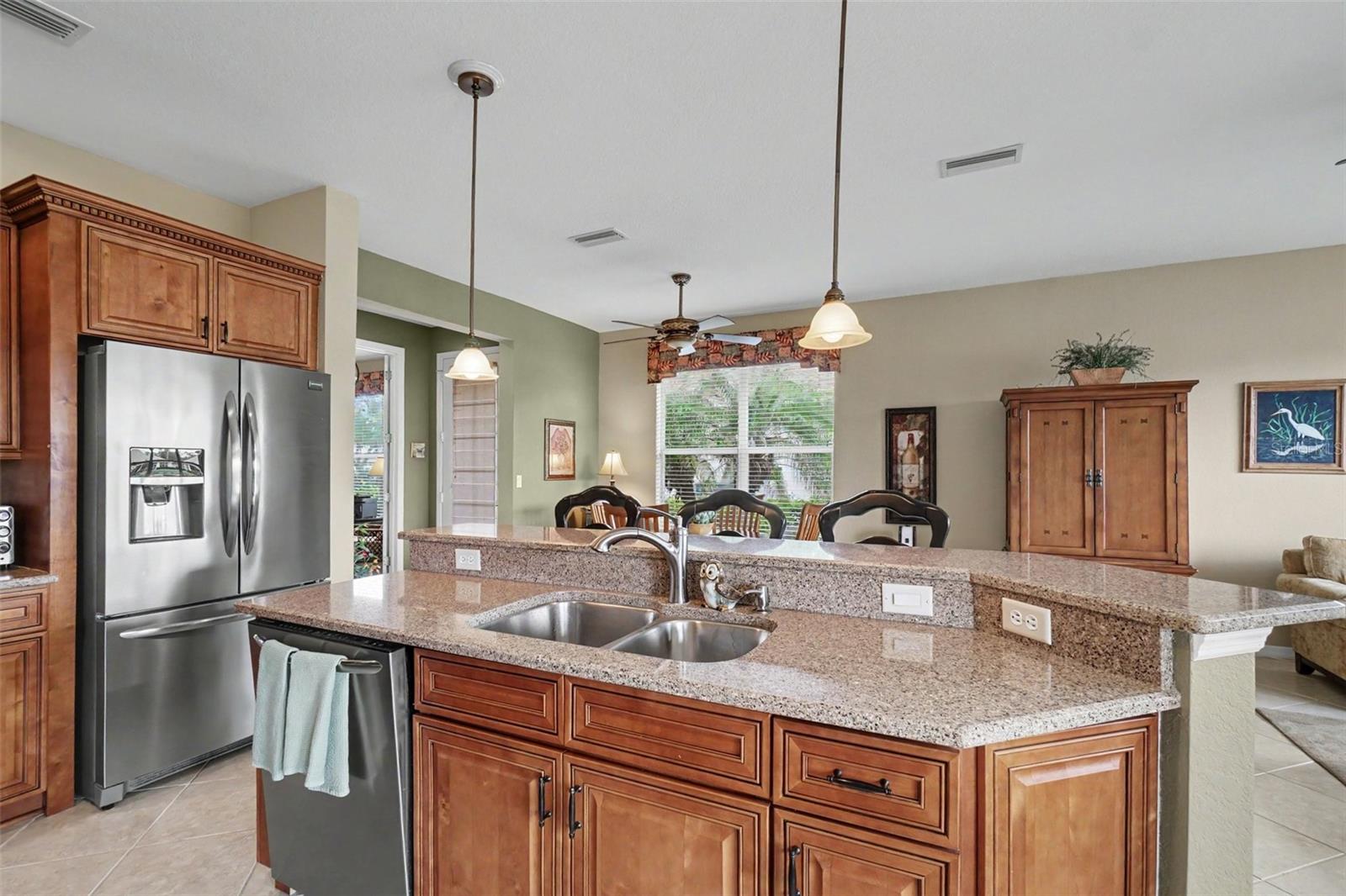 2593 COTTONWOOD LN — photo 15