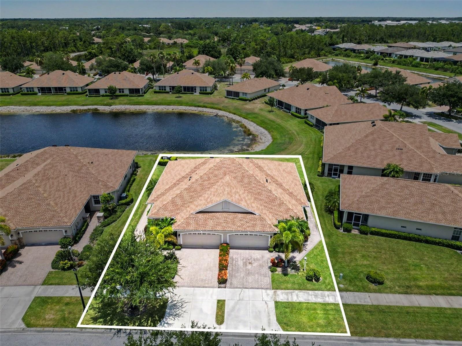 2593 COTTONWOOD LN — photo 4