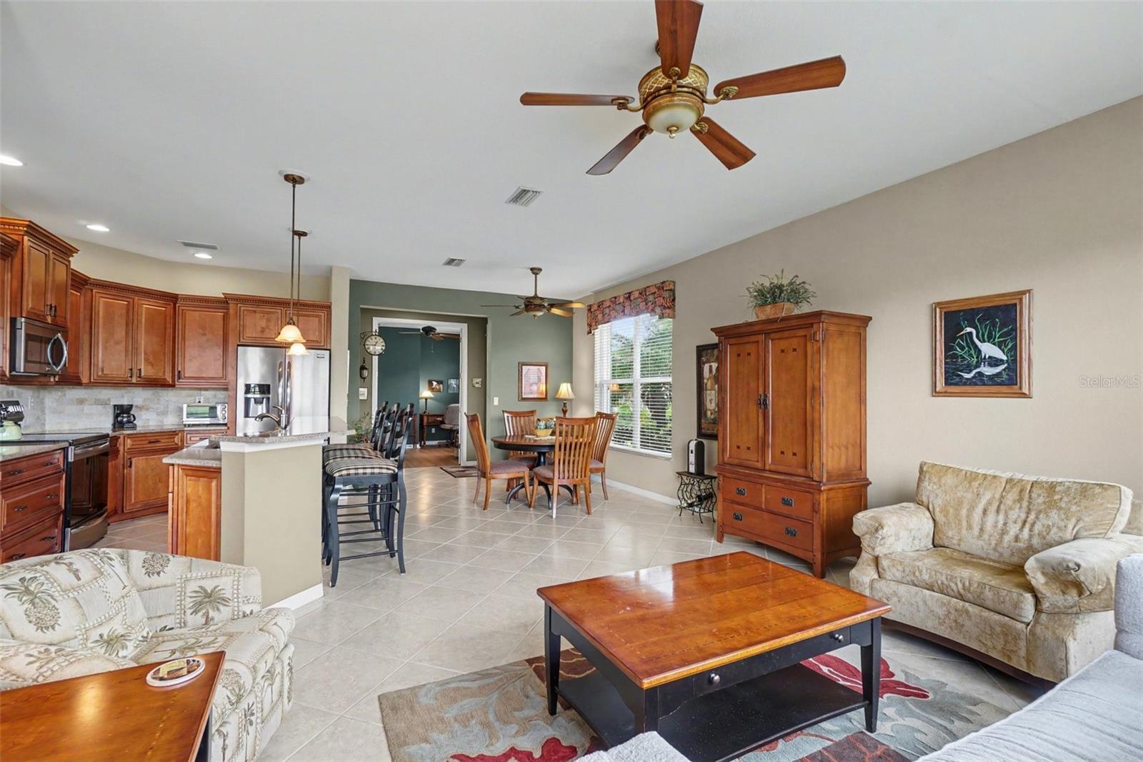 2593 COTTONWOOD LN — photo 2