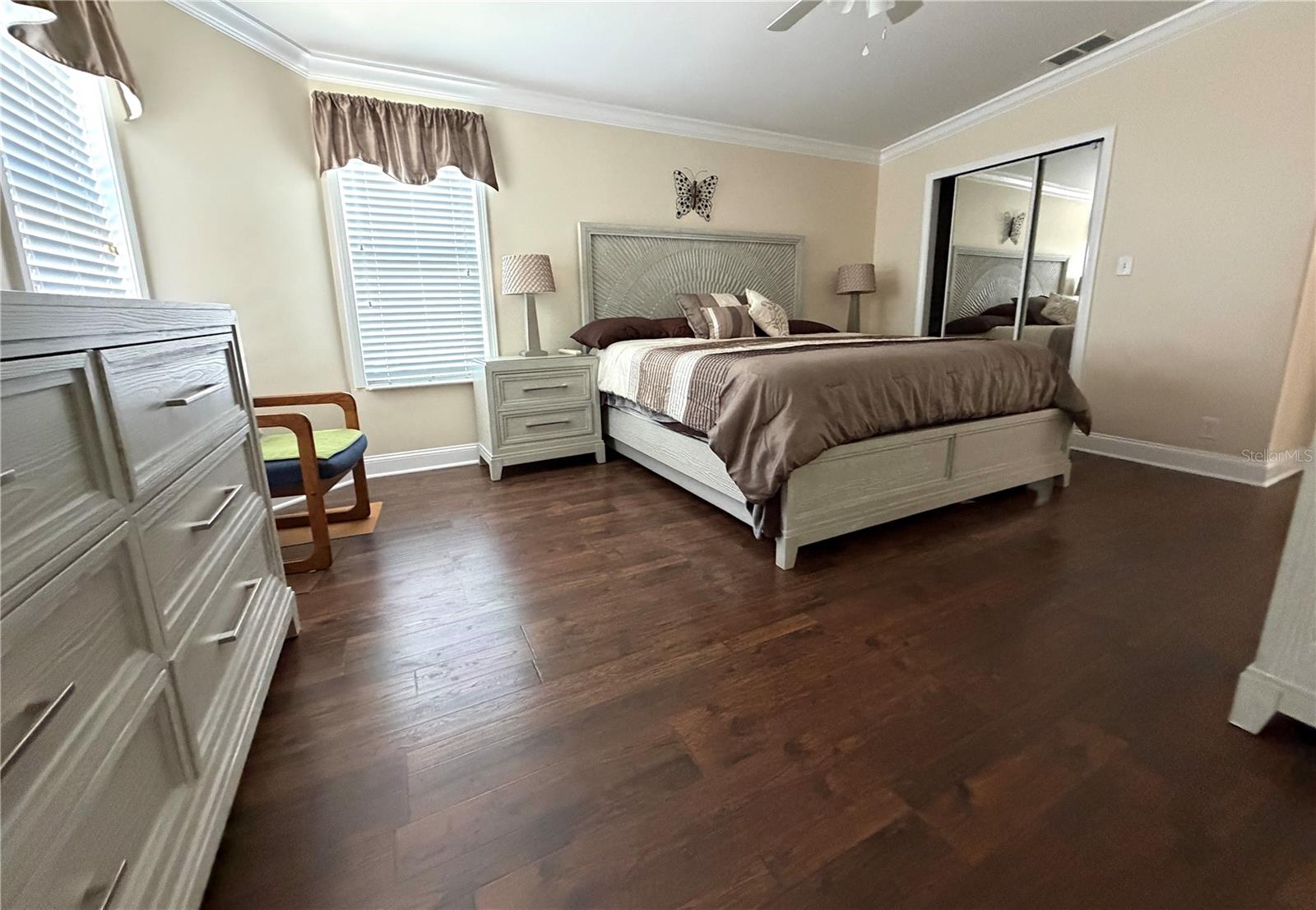 602 CAREFREE — photo 11