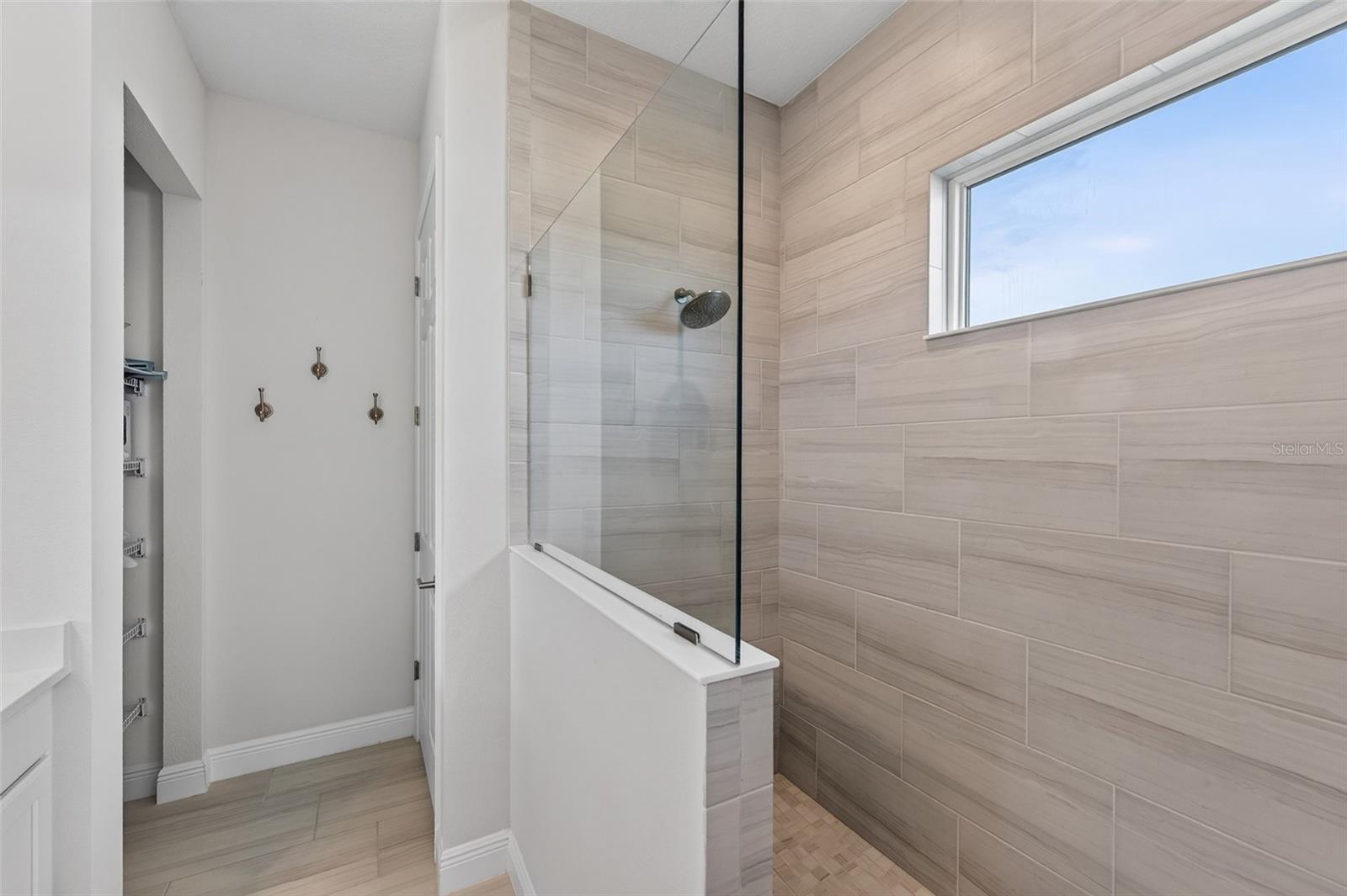 5504 TITLE ROW DR — photo 16